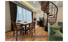 Hotel Lavie At Centrum